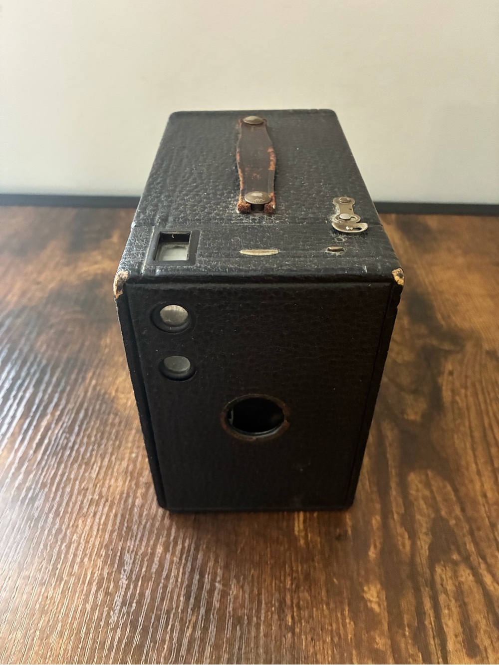 Antique Eastman Kodak No. 2A Brownie Model B Box Camera